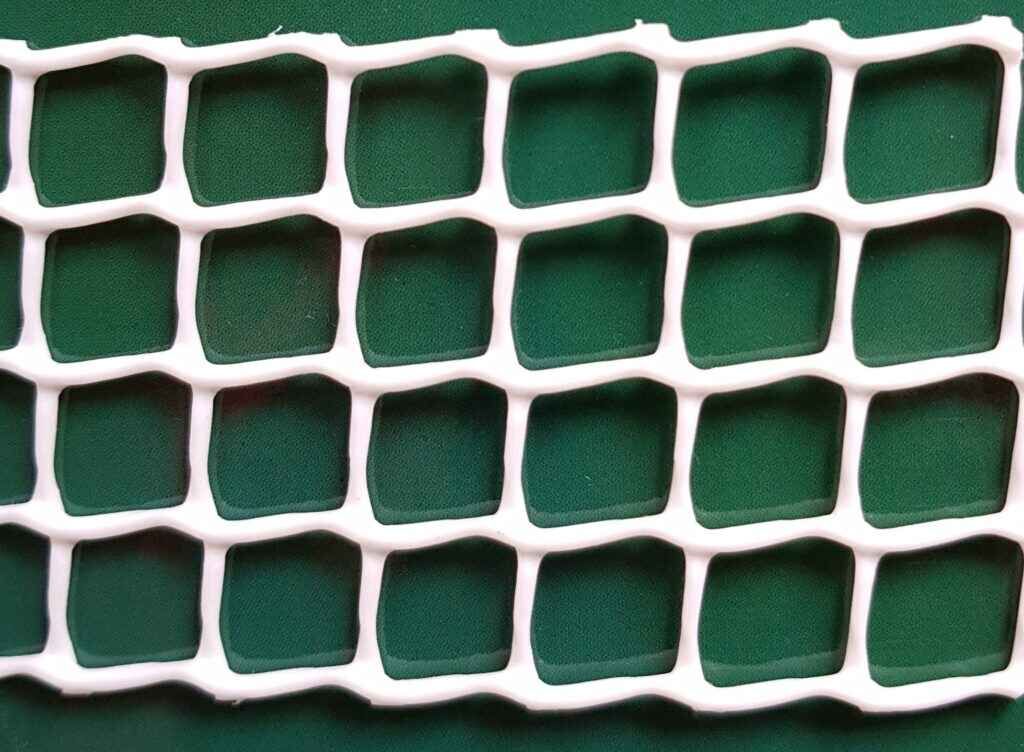 Intermas 170607 C-114 Beyaz 1x25 m 10x10 mm UV Filtreli Yüksek Dayanıklı Plastik Çevirme Çiti (HDPE)