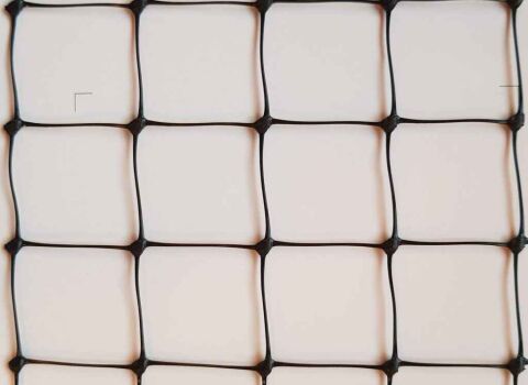 Intermas 170610 AVINET Siyah 1x200 m 24x27 mm UV Filtreli Yüksek Dayanıklı Çok Amaçlı Plastik Ağ (PP)